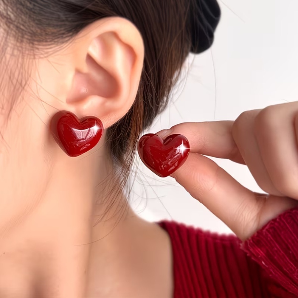 NEW! Red Heart Stud Earrings ❤️ Valentine’s Day Gift  A1-43